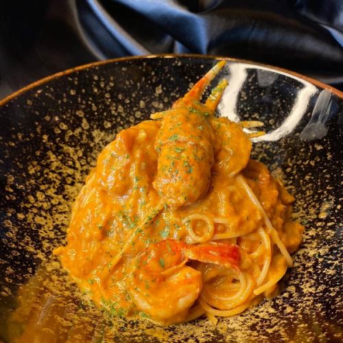 Snow crab and shrimp tomato cream pasta