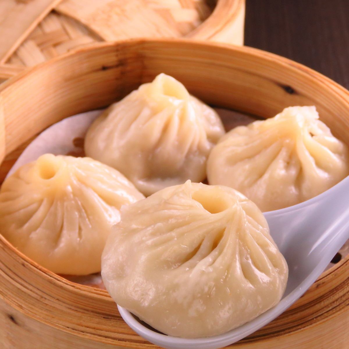 We also offer authentic Chinese food such as xiao long bao ◎ Perfect for banquets and girls' parties ◎