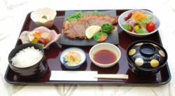 [Reservation required menu] Beef sirloin steak set