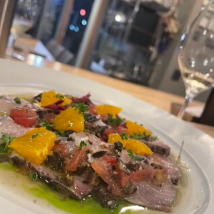 飲み放題付きで楽しむボリューム満点コース