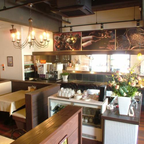 広々店内で幸せなひと時を