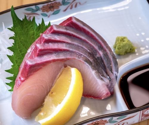 香川県魚！活ハマチ刺身♪