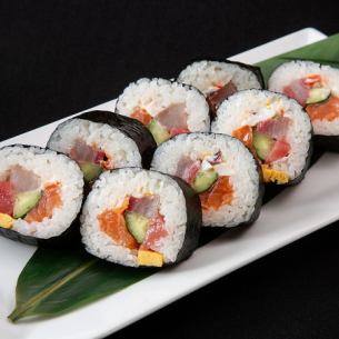 Seafood sushi roll