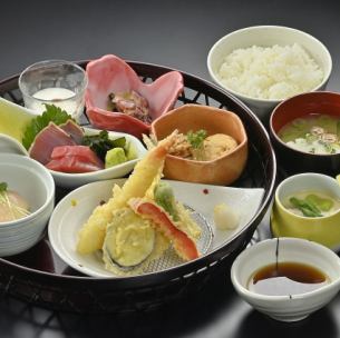 [Seasonal Selectable Gozen] Jutokuya's recommended gozen with a choice of main dishes (Reservations accepted on the day)