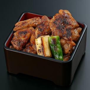 鶏もも焼き重