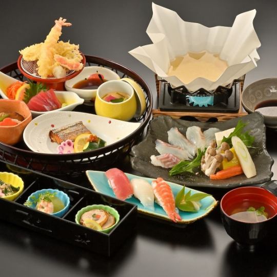 お昼の籠御膳【風雅(ふうが)】鯛しゃぶ・太刀魚柚庵焼・刺身・天ぷら・寿司等《ドリンクバー付》