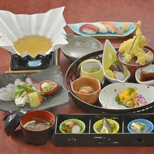 お昼の籠御膳《秋》【風雅(ふうが)】鯛しゃぶ紙鍋・刺身・天ぷら・寿司等《ドリンクバー付》