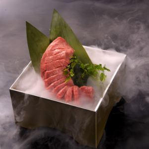 「特產」生切牛舌玉手箱