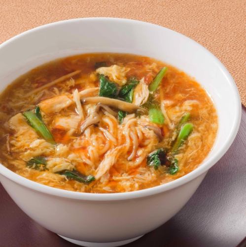 黒酢の酸辣スープ麺（サンラータンメン）