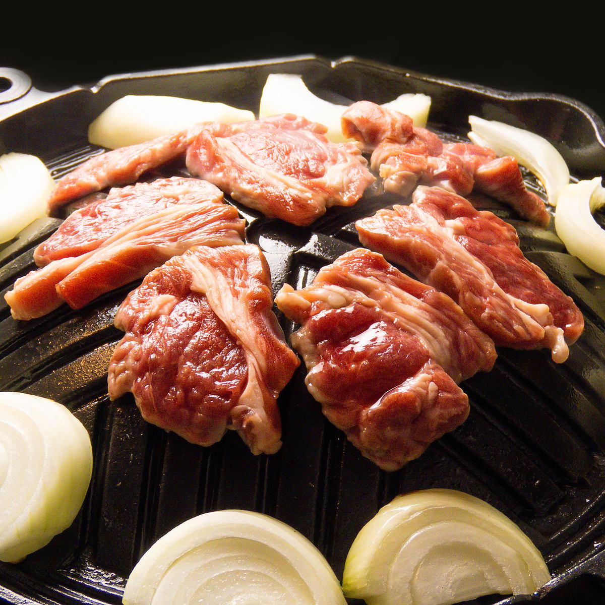 ヘルシーなラム肉が魅力★女性に人気◎おしゃれで通いたくなる♪