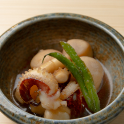 Steamed squid and baby sweet potato