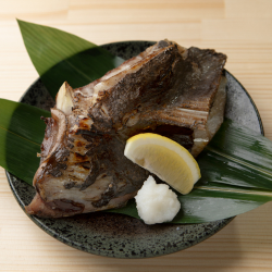 まぐろ「カマ焼き」