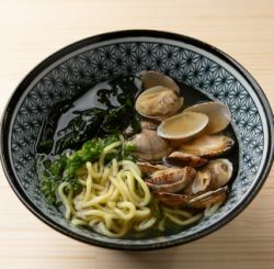 鯛出汁あさりラーメン/ホルモンチゲラーメン