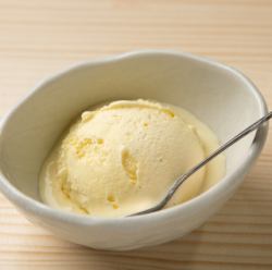 Vanilla Icecream