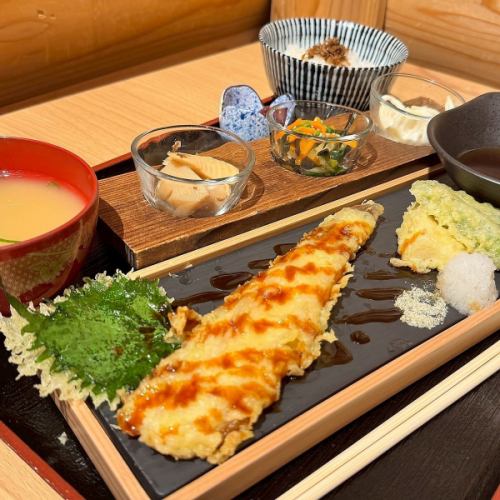 煮穴子天ぷら1本揚げ定食