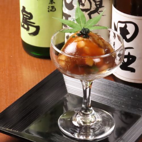日本酒和烧酒的拼盘