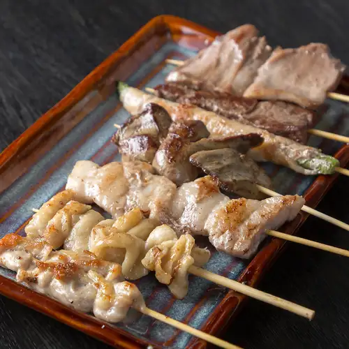 絶品鉄板串焼きをご用意！