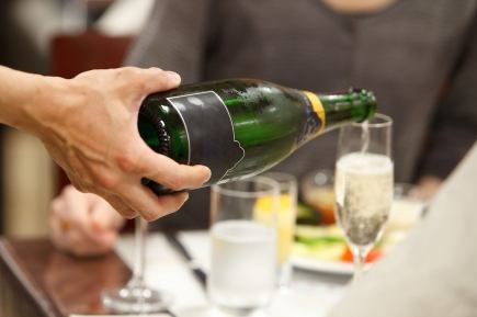 【飲み放題120分付き】パーティプラン5500円 歓迎会送別会にぜひ★お席150分確保★貸切も可能