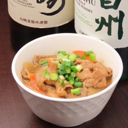 오너 엄선한 일품 ☆ 3 종류의 고기를 차분히 끓인 볶은 삶은 맛있다!