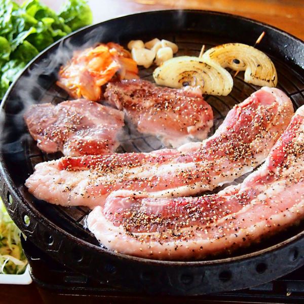 Authentic Korean taste! All-you-can-eat popular samgyeopsal!