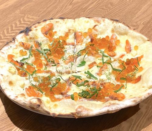 Salmon roe, salmon and cream cheese