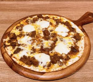 Beef tendon and mozzarella