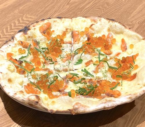 いくら＆サーモンとクリームチーズのPizza