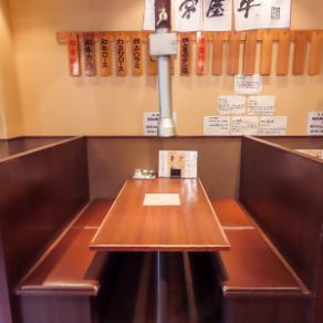 【テーブル席　6×3】