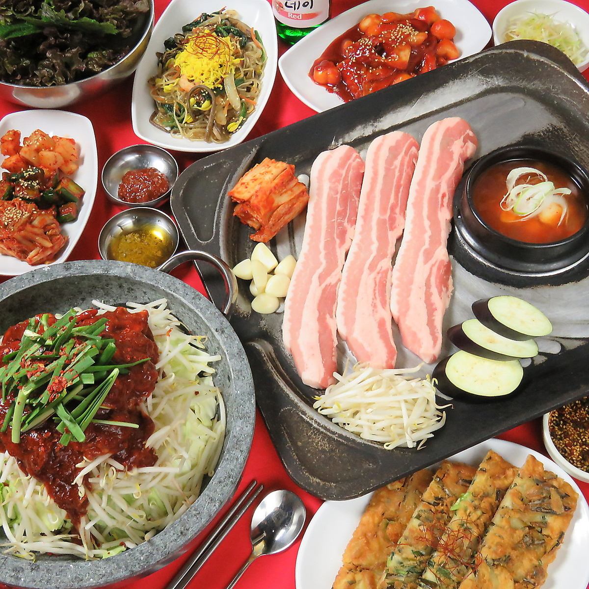 We also offer celebratory use! Please feel free to contact us for any type of celebration♪