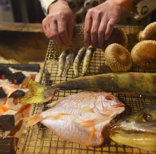 炉端焼きは注文マスト！