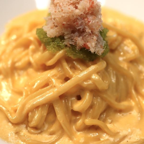 Sea urchin and snow crab cream pasta