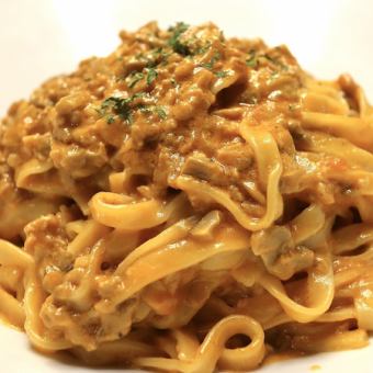 挽肉と6種キノコのボスカイオーラ