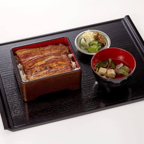 Grilled eel on rice [plum]