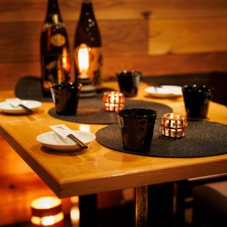 当店では様々なプランをご用意させて頂いております。10名様以上のコースのご予約であれば幹事一名様無料プランや、アラカルトでのご予約のお客様はお会計より10％OFFなど様々なクーポンをお使い頂けますのでお食事の際はぜひご来店下さい。細部にまでこだわった内装が寛ぎの空間♪お手頃価格にてお楽しみ頂けます♪