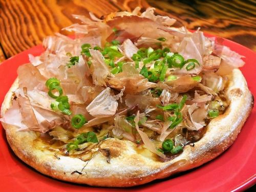 Okonomiyaki-like pizza