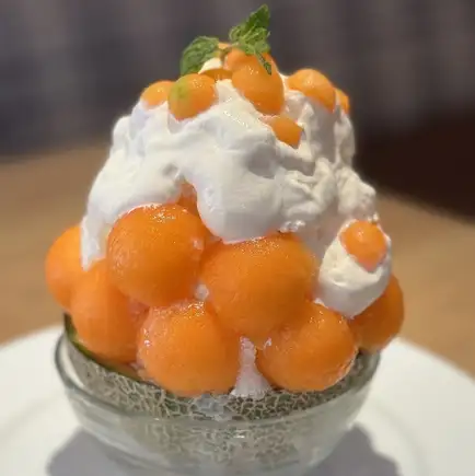멜론 우유 빙수