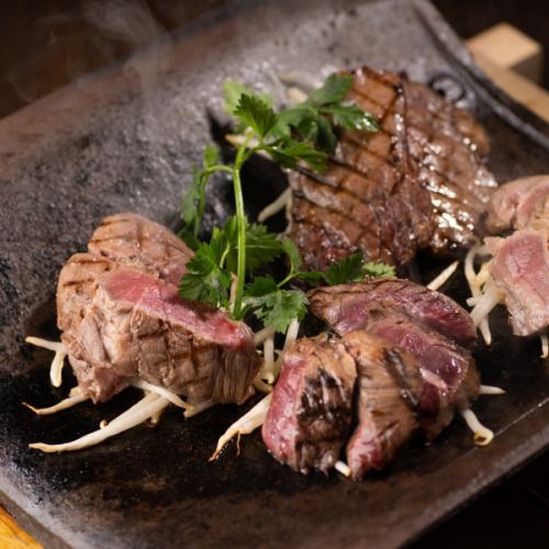 Assortment of 4 types of Wakahime beef steak on Yasuda tile grill