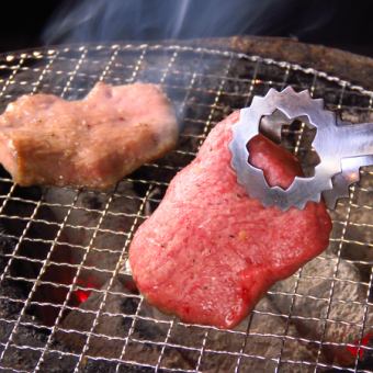 【120分飲み放題付き】肉刺し3種やリブロースなど全11品★10000円コース