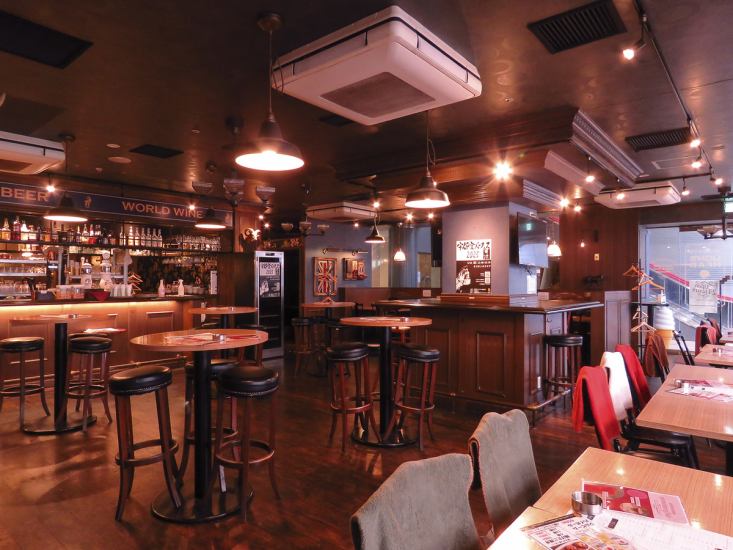 西洋を思わせるオシャレな内装の店内は、デートなど大切な日に◎