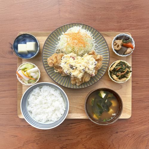 大份南蛮鸡套餐配特制腌制塔塔酱