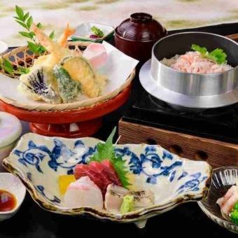 【适合与家人朋友轻松用餐】Miyabi Wazen