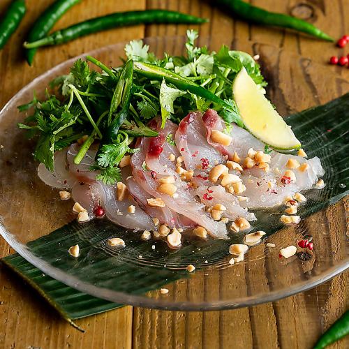 [Proud Asian menu] Goto Islands fresh fish, green chili pepper, and coriander carpaccio★