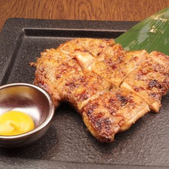 大山鶏の秘伝醤油焼き
