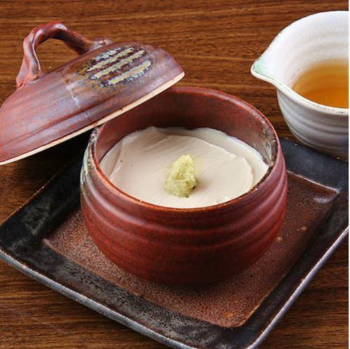 自家製白ゴマ練り豆富