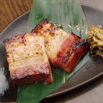 厚切りベーコン炭火焼き