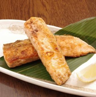 鮭のハラス炭火焼き