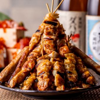 【人気No.1】九州地鶏の"炭火焼き鳥"を含む全16品が食べ放題!! 3時間飲み放題 4,600円⇒3,600円