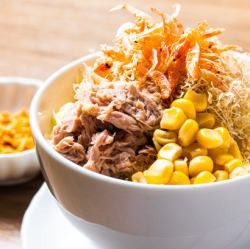 金枪鱼和玉米修士