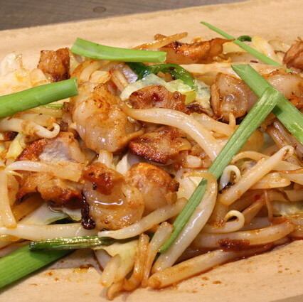 牛ホルモン焼き