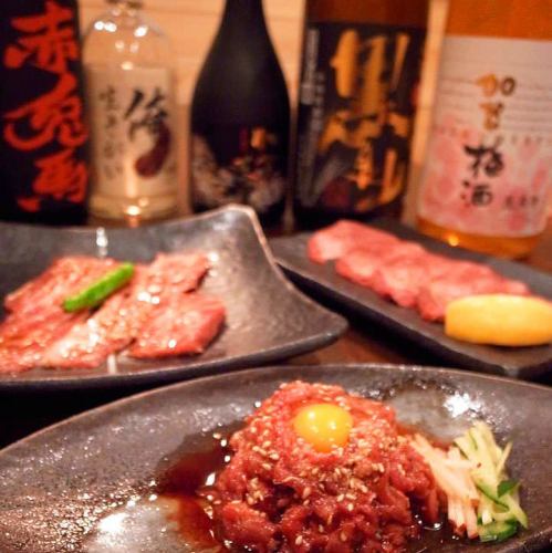 紀州備長炭で炙る肉が絶品